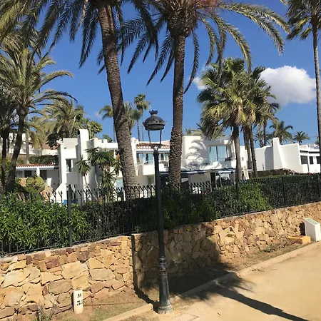 Matda Beachfront Puente - *