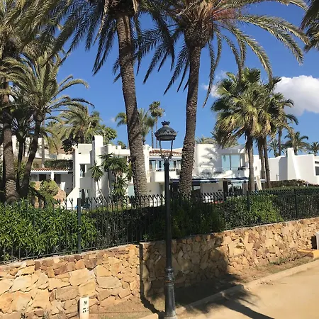 Matda Beachfront Puente - Marbella