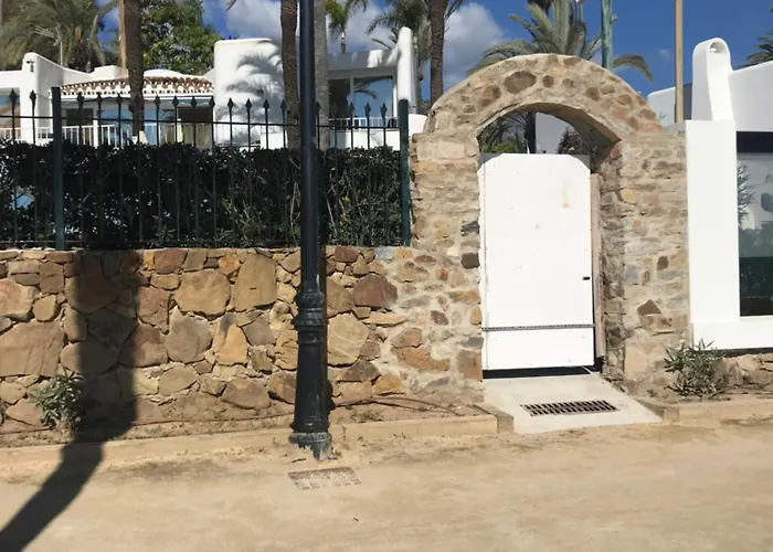 Matda Beachfront Puente - Villa *