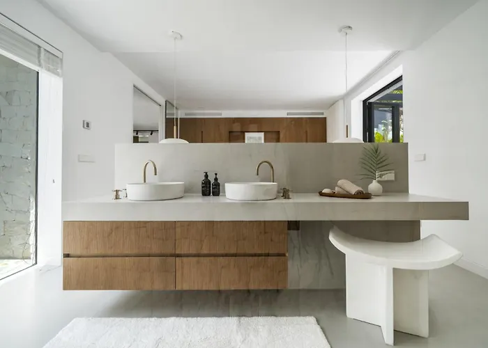 Villa Matda Beachfront Puente - Marbella