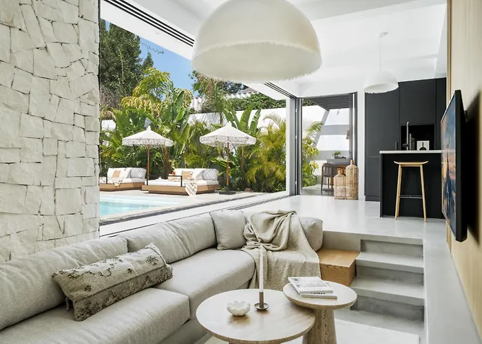 Villa Matda Beachfront Puente - Marbella