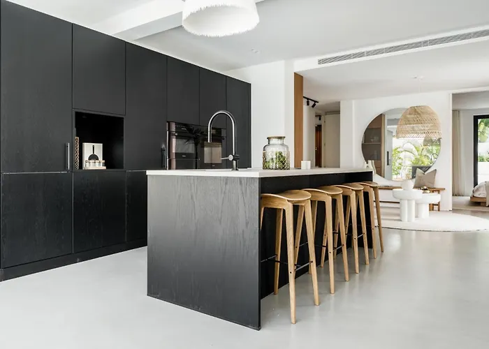 Matda Beachfront Puente - Marbella