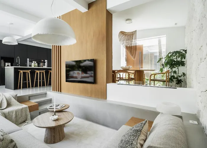 Matda Beachfront Puente - *